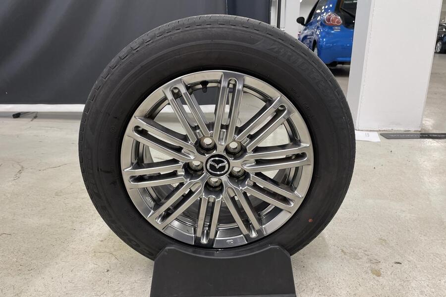 Mazda Mazda2 Hybrid vaihtoauto