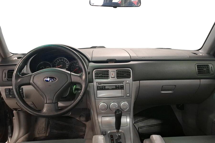 Subaru Forester vaihtoauto