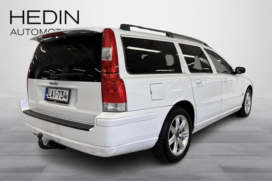 Volvo V70 vaihtoauto