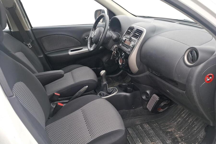 Nissan Micra vaihtoauto