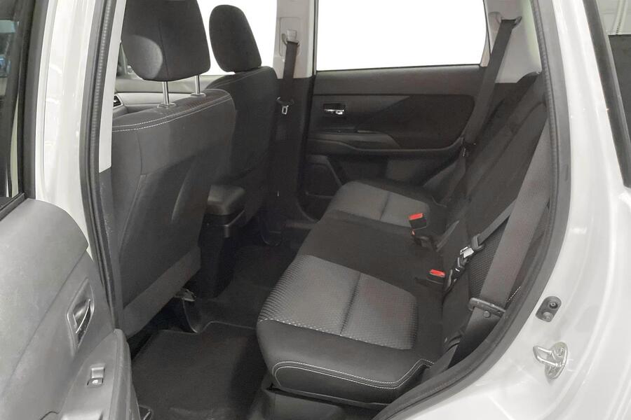 Mitsubishi Outlander vaihtoauto