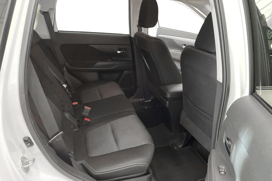 Mitsubishi Outlander vaihtoauto