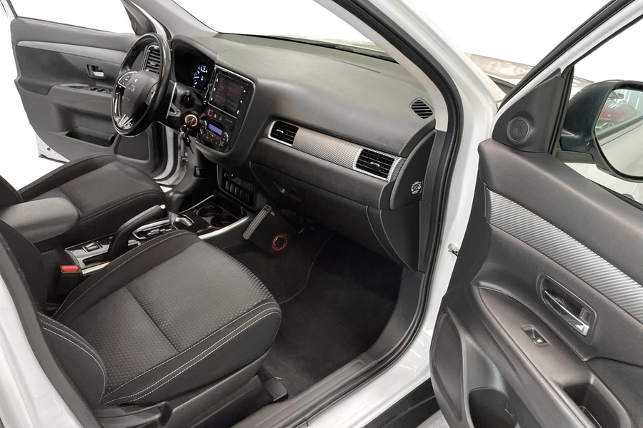 Mitsubishi Outlander vaihtoauto