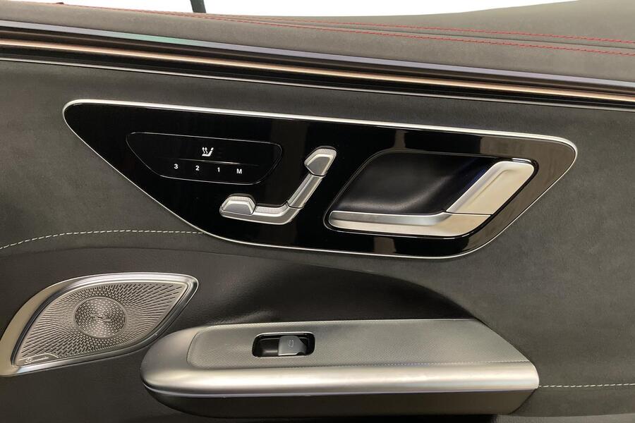 Mercedes-Benz EQE vaihtoauto