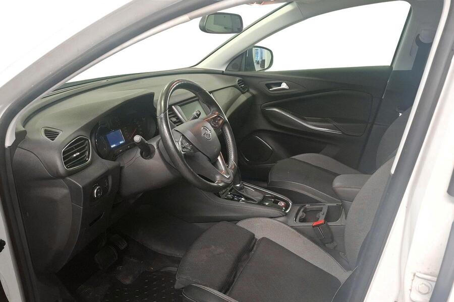 Opel Grandland X vaihtoauto