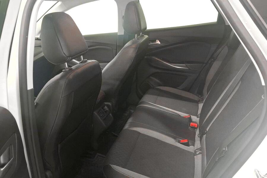 Opel Grandland X vaihtoauto