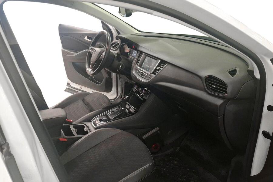 Opel Grandland X vaihtoauto