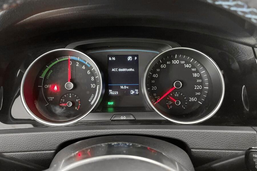 Volkswagen Golf vaihtoauto