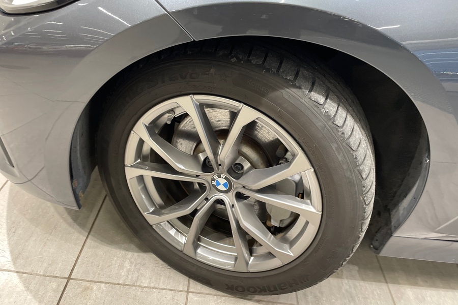 BMW 330 vaihtoauto