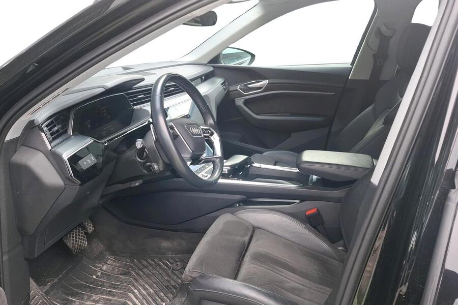 Audi e-tron vaihtoauto