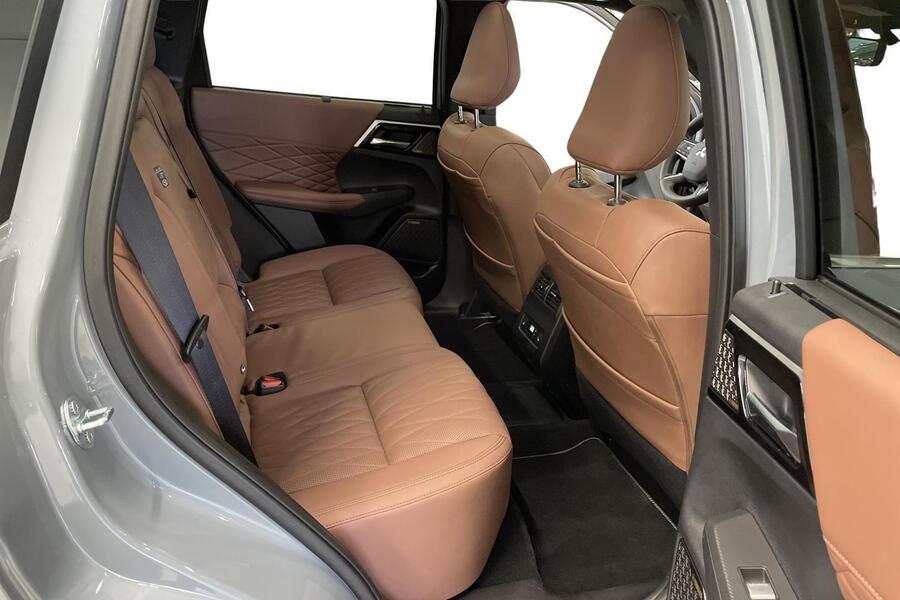 Mitsubishi Outlander vaihtoauto