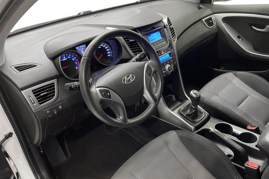 Hyundai i30 5d vaihtoauto