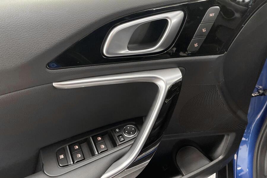 Kia XCeed vaihtoauto