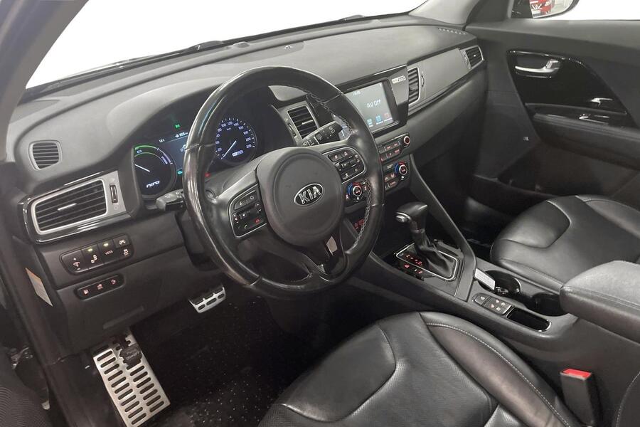 Kia Niro plug-in vaihtoauto