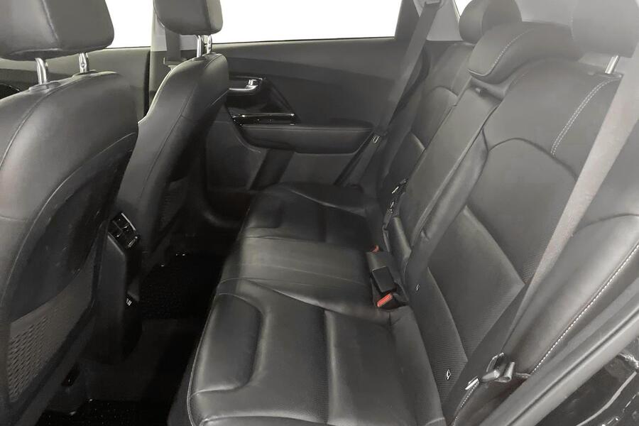 Kia Niro plug-in vaihtoauto