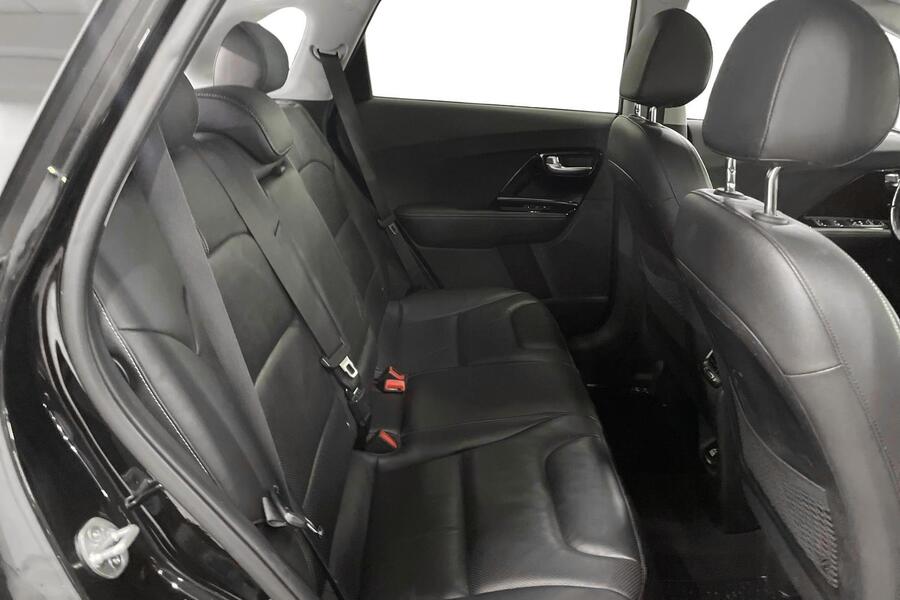 Kia Niro plug-in vaihtoauto