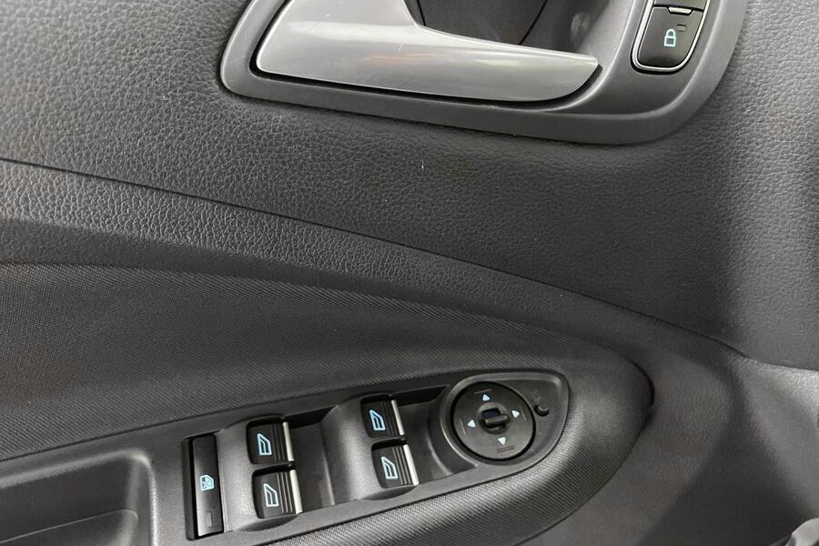 Ford C-MAX vaihtoauto