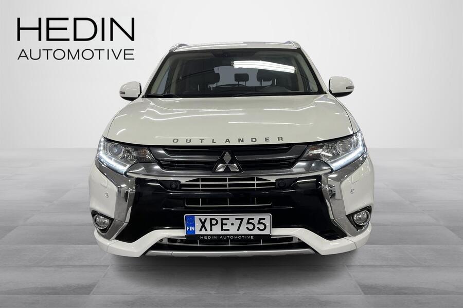 Mitsubishi Outlander PHEV vaihtoauto