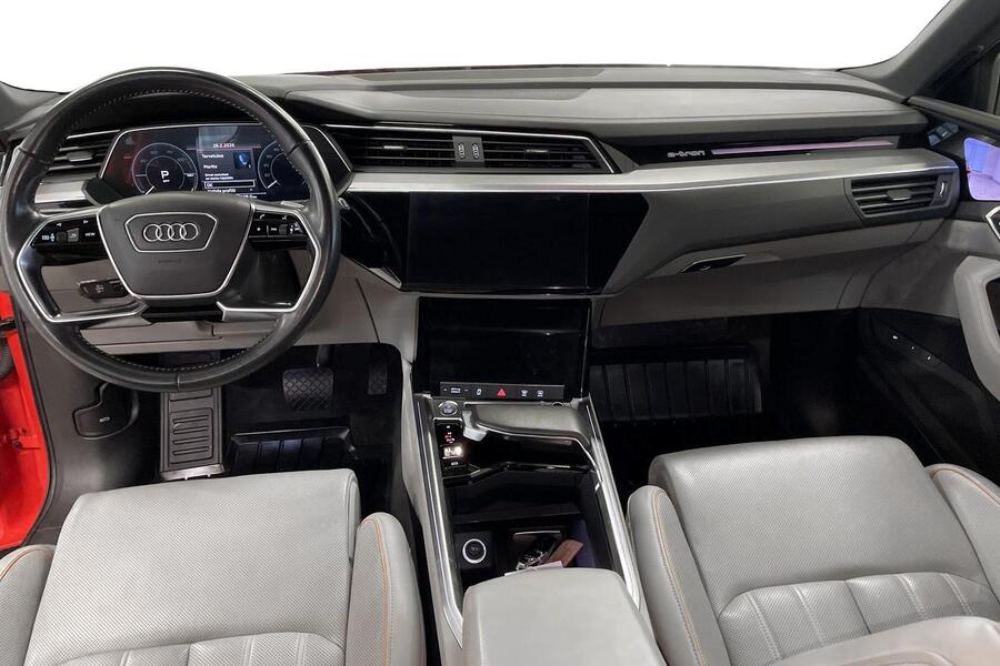 Audi e-tron vaihtoauto