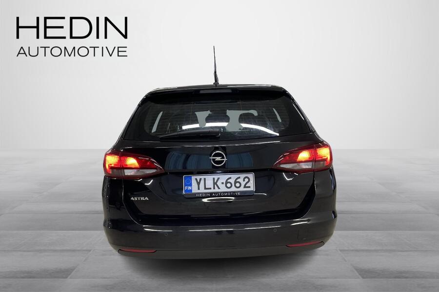 Opel Astra vaihtoauto