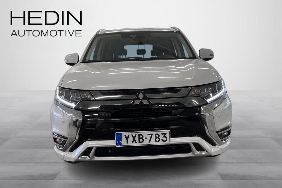 Mitsubishi Outlander PHEV vaihtoauto