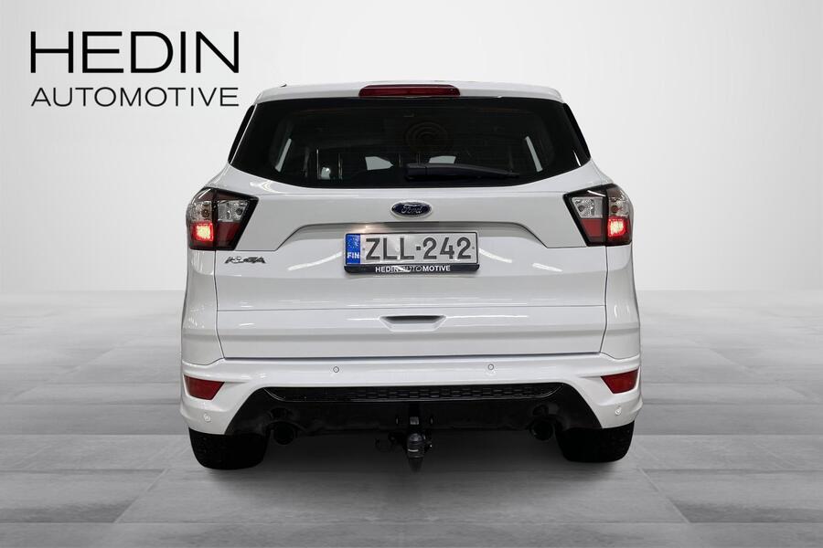 Ford Kuga vaihtoauto