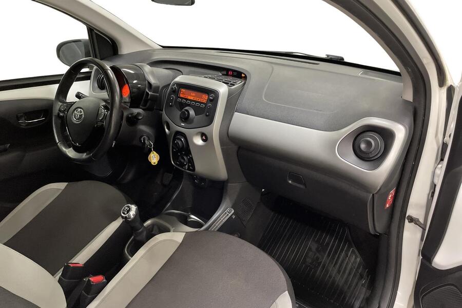 Toyota AYGO vaihtoauto