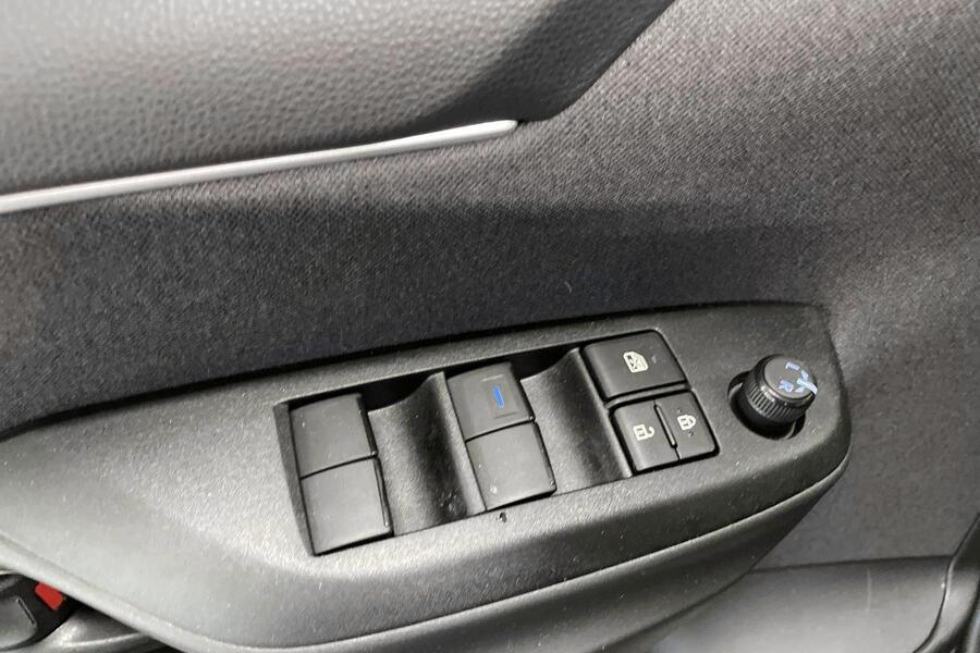 Mazda Mazda2 Hybrid vaihtoauto