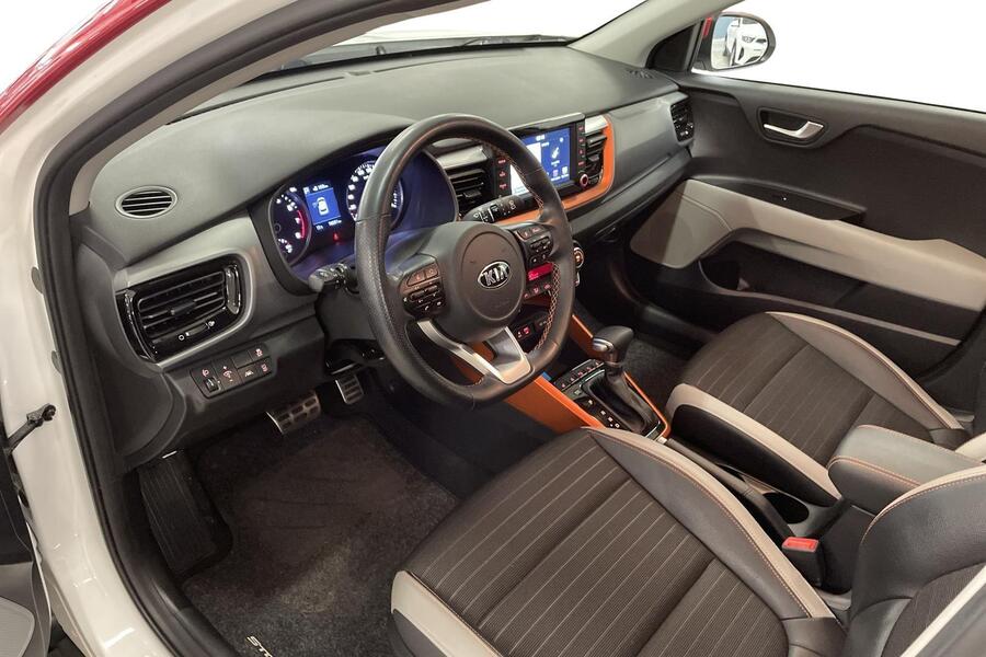 Kia Stonic vaihtoauto