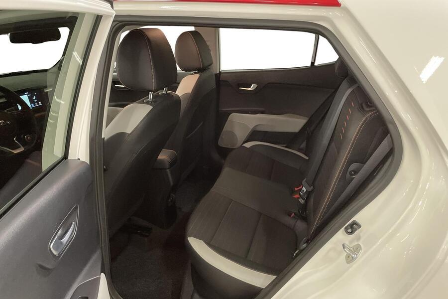 Kia Stonic vaihtoauto