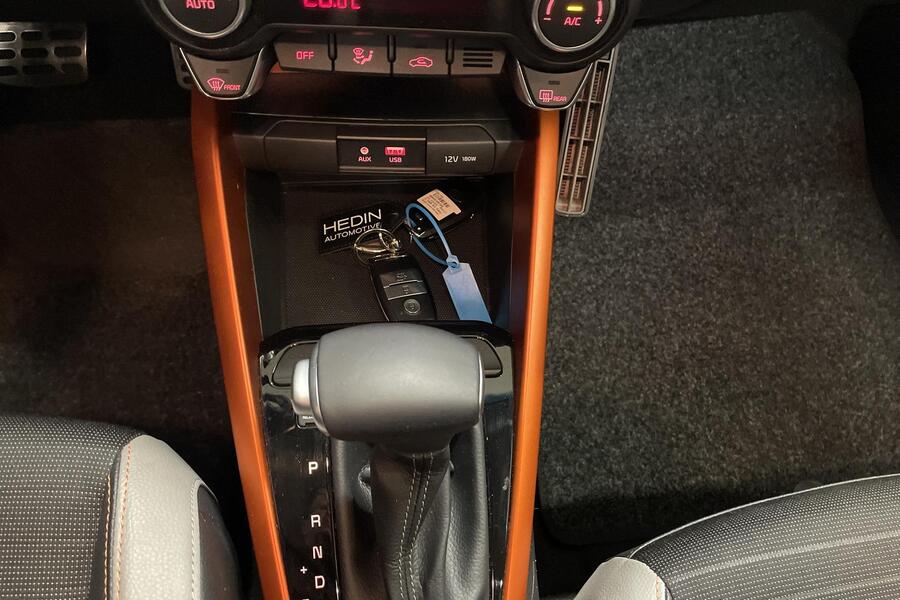 Kia Stonic vaihtoauto