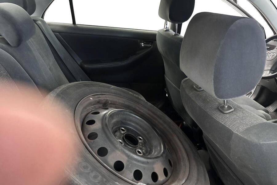 Toyota Corolla vaihtoauto