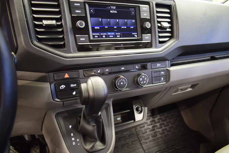 Volkswagen Grand California vaihtoauto