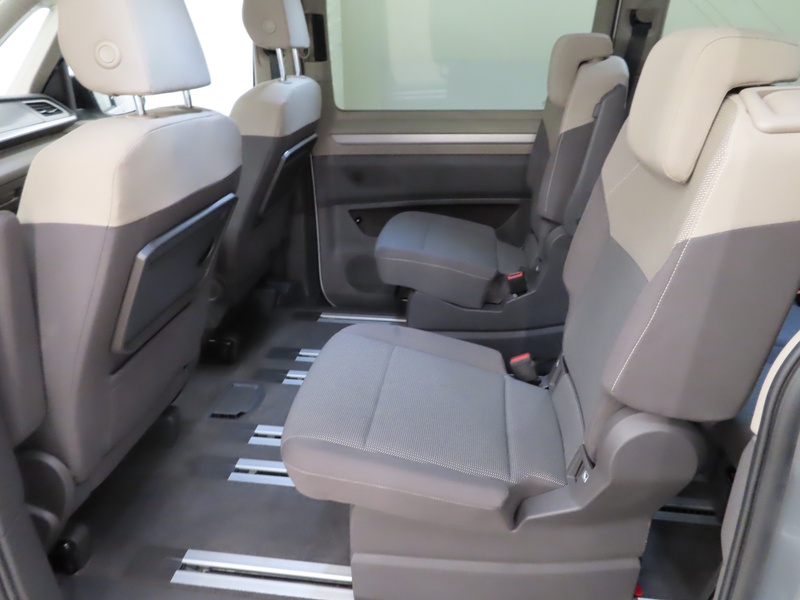 Volkswagen Multivan vaihtoauto