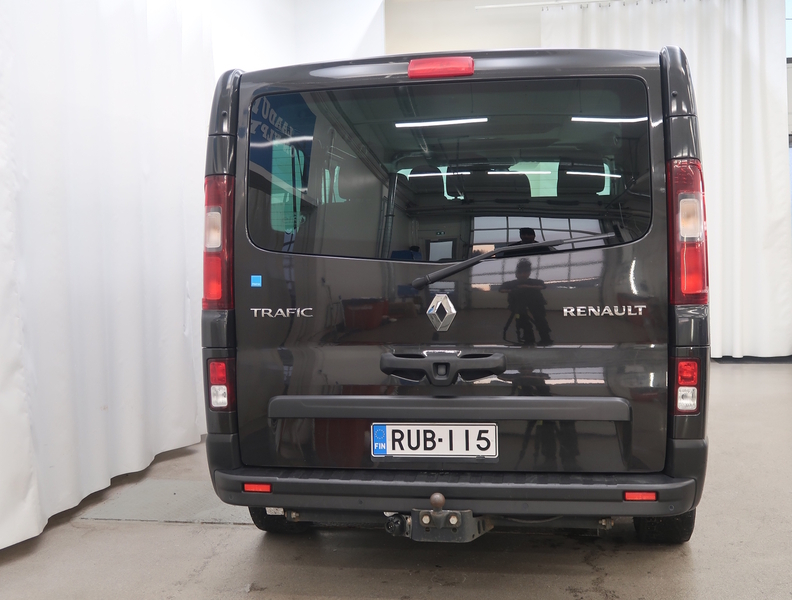 Renault Trafic Passenger vaihtoauto
