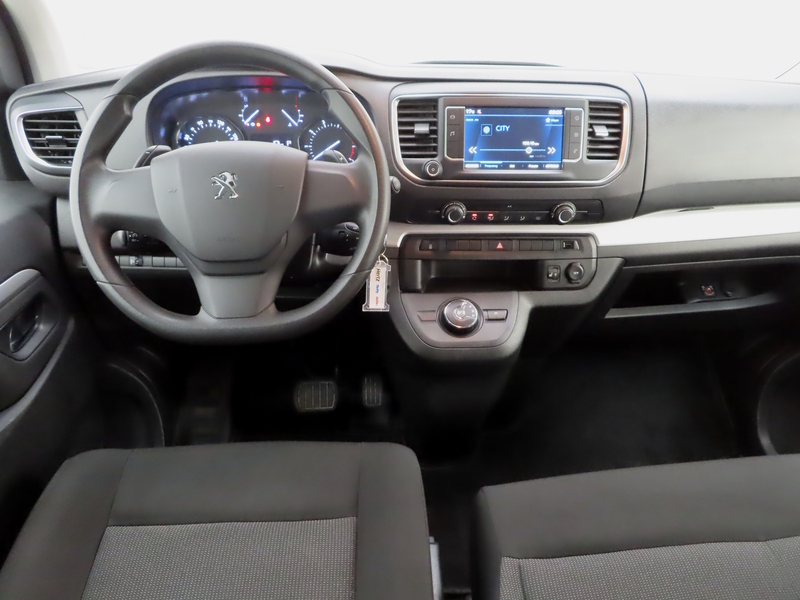 Peugeot Traveller vaihtoauto