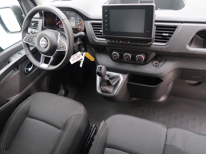 Nissan Primastar vaihtoauto