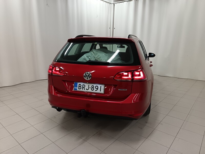 Volkswagen Golf vaihtoauto