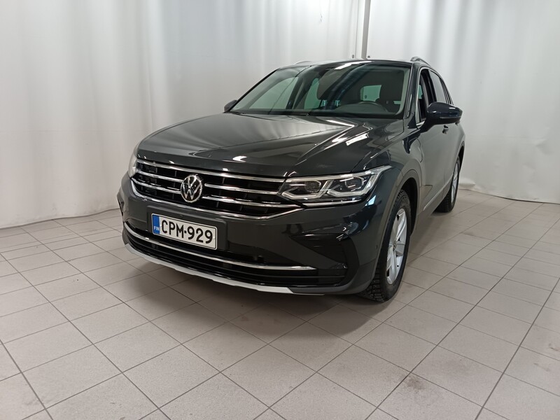 Volkswagen Tiguan vaihtoauto