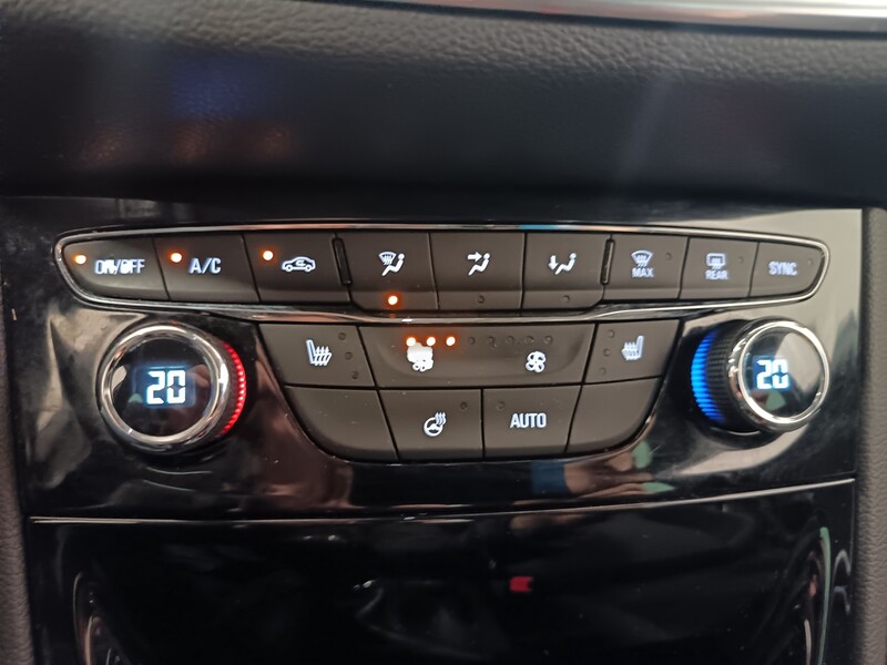 Opel Astra vaihtoauto