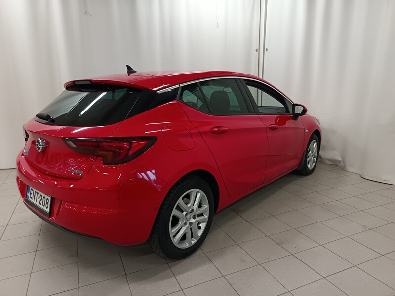 Opel Astra vaihtoauto