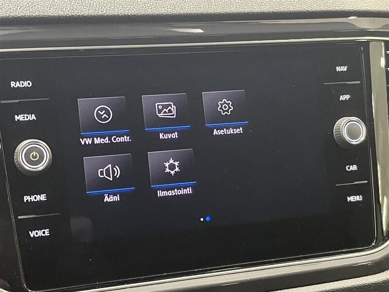 Volkswagen T-Roc vaihtoauto