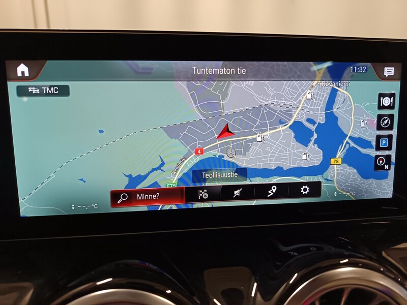 Mercedes-Benz GLA vaihtoauto