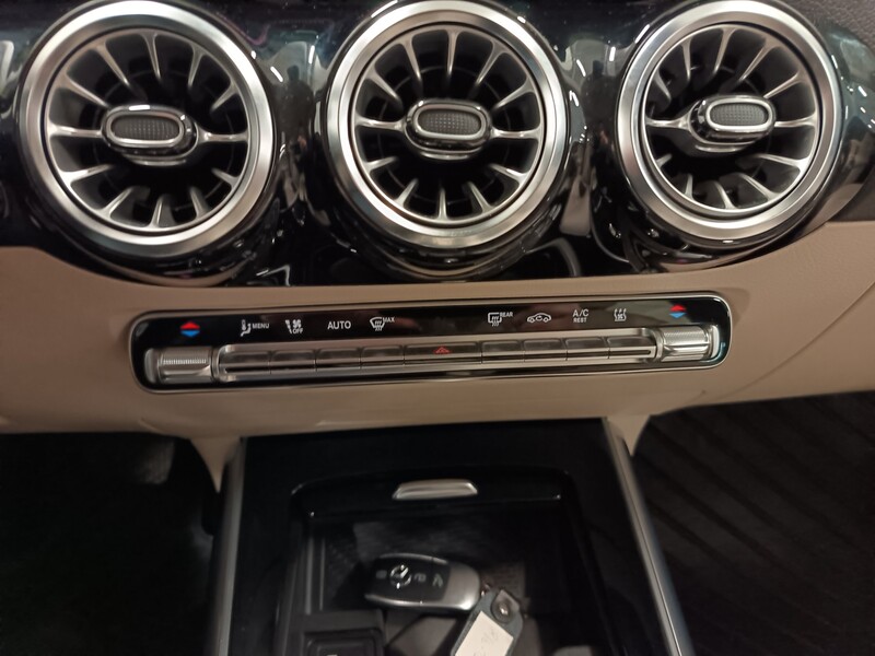 Mercedes-Benz GLA vaihtoauto