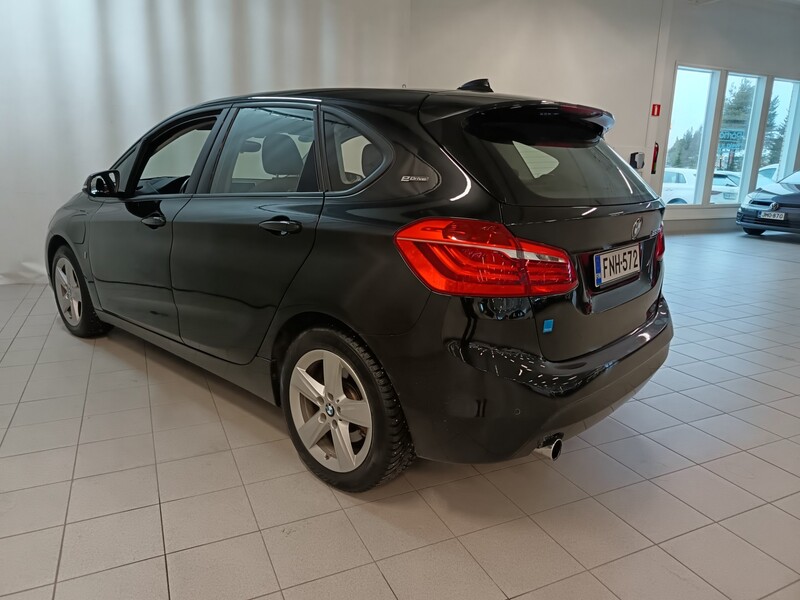 BMW 225 vaihtoauto