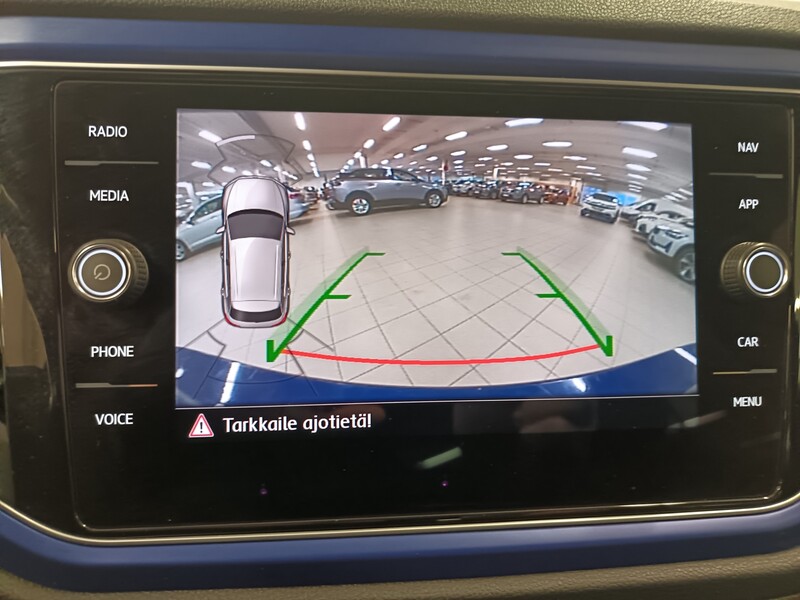 Volkswagen T-Roc vaihtoauto