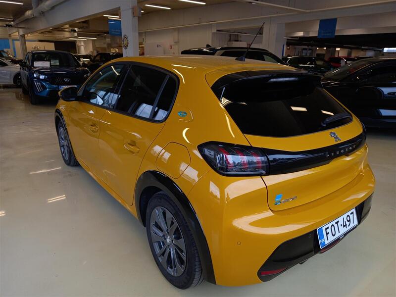 Peugeot e-208 vaihtoauto