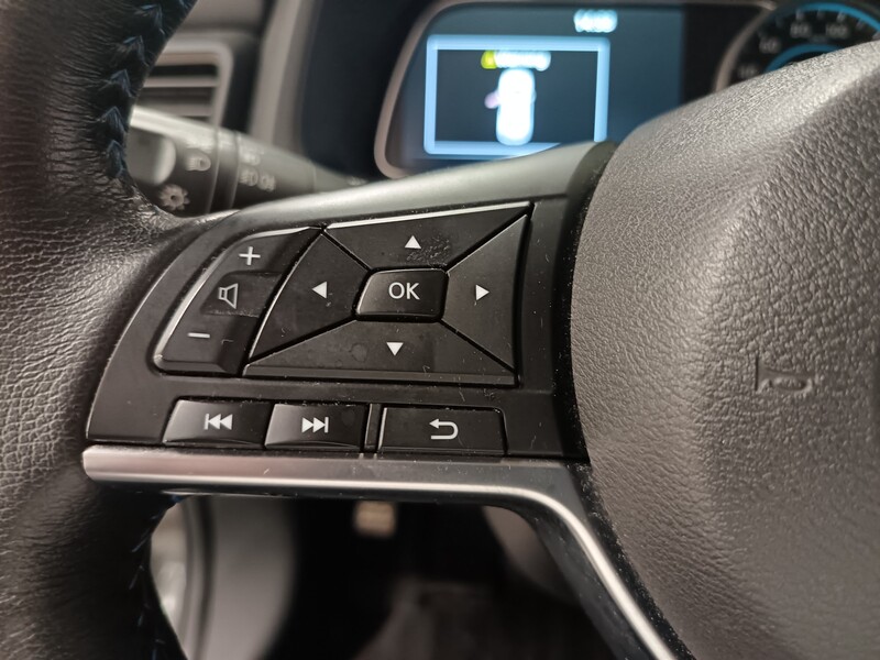 Nissan Leaf vaihtoauto