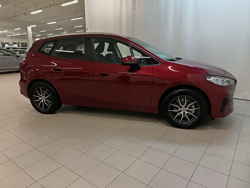 BMW 225 vaihtoauto