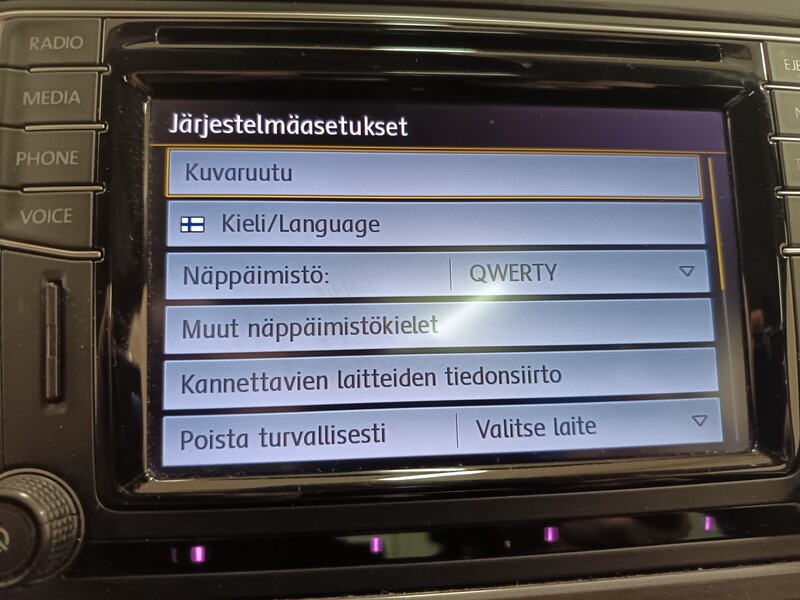 Volkswagen Tiguan vaihtoauto